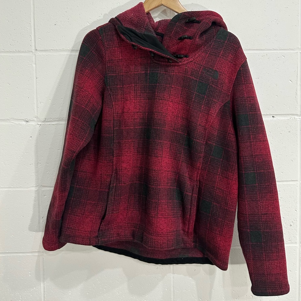 The north face Plaid Red and Black Women's Sweater | XL